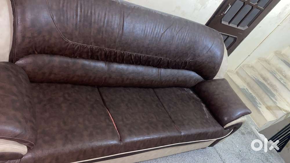 Three seater sofa for free