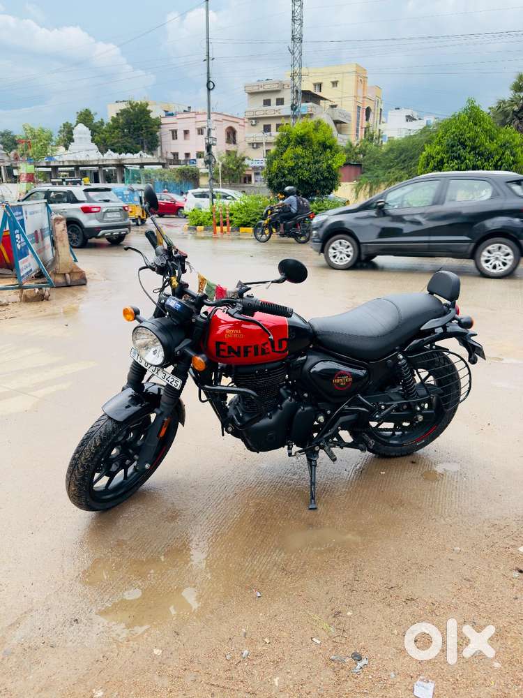 hunter 350 (top model) rebel red