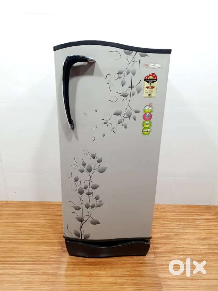 Godrej single door fridge   in good working condition