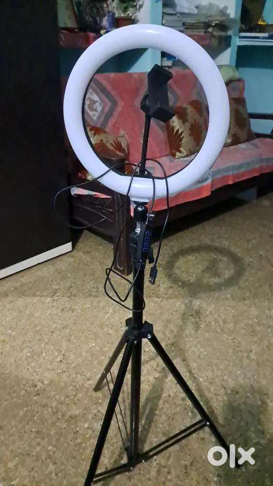 Triangle lights Stand