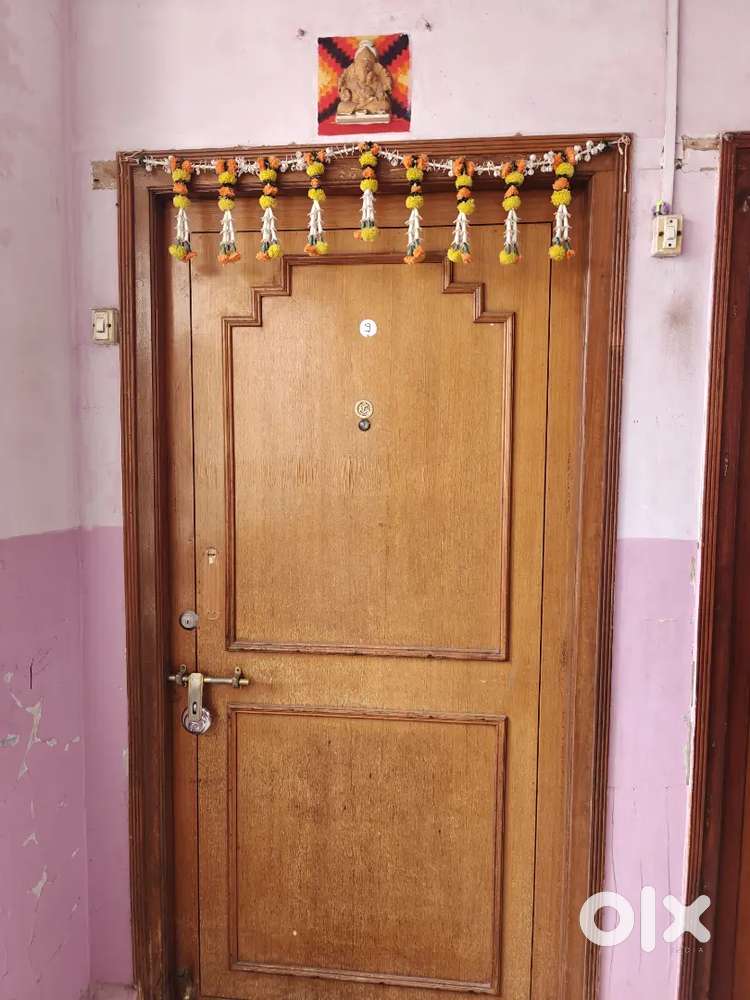 On rent 1 BHK flat