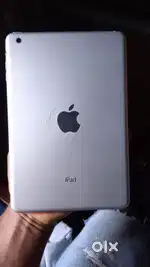 I phone i pad mini with Charger [20w]