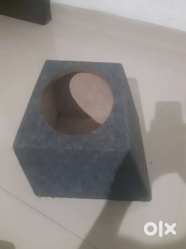 Oval speaker box  best quality