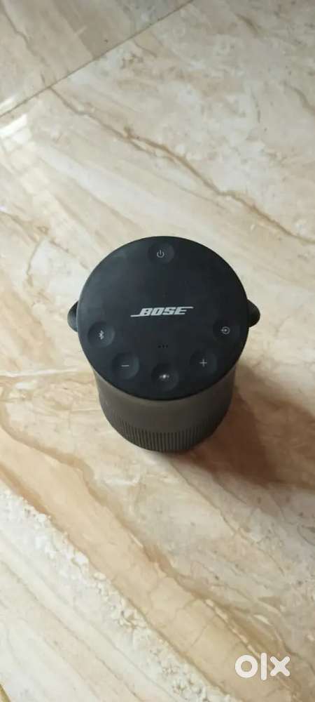 BOSE Portable Smart Speaker