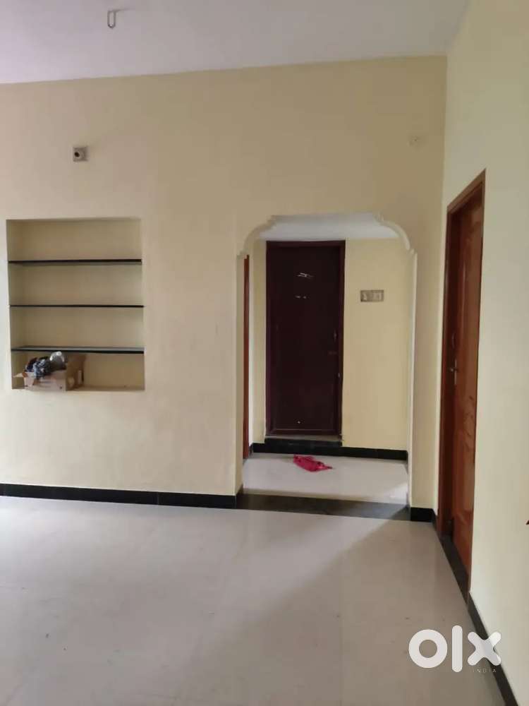 2BHK APPARTMENT NEAR TO OLD AND NEW BUS STAND