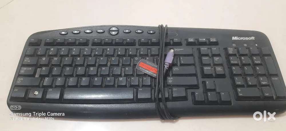 Dell Laptop charger And Microsoft Keyboard with old type pin..