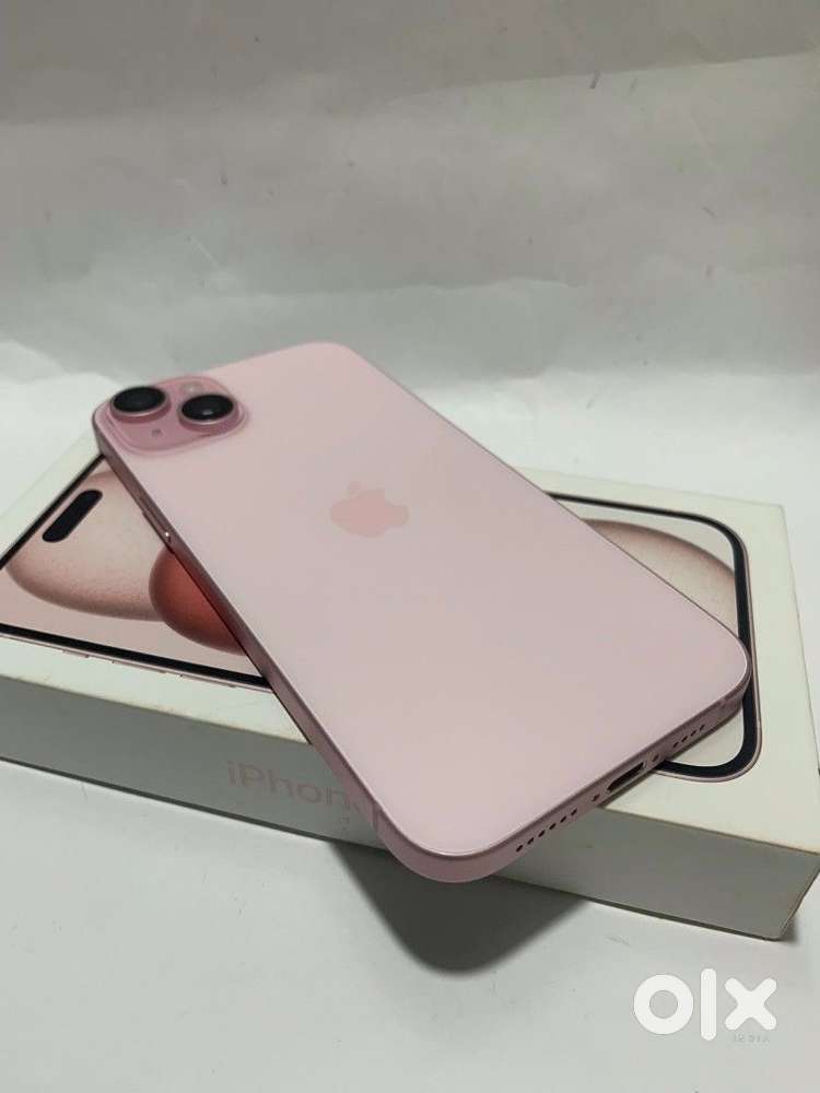 Selling My iPhone 15 Used Like New, 98% Battery Health Variant 128 GB.