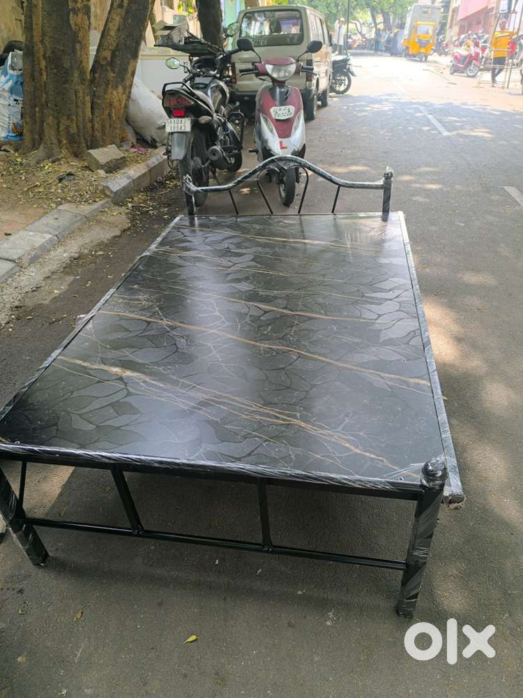 6x4 Iron Cot With Hardwood Plywood Base