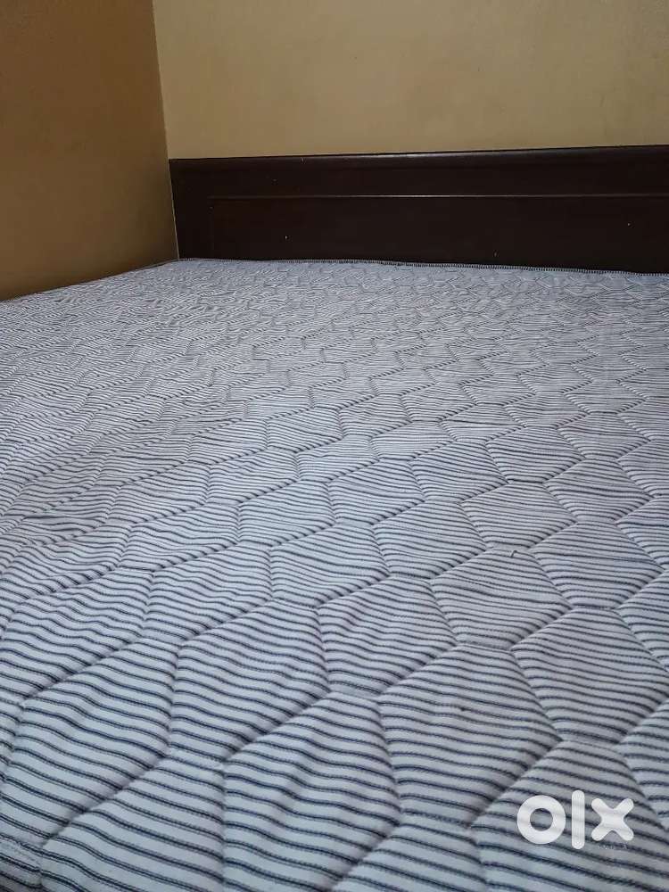Comfy bed mattress