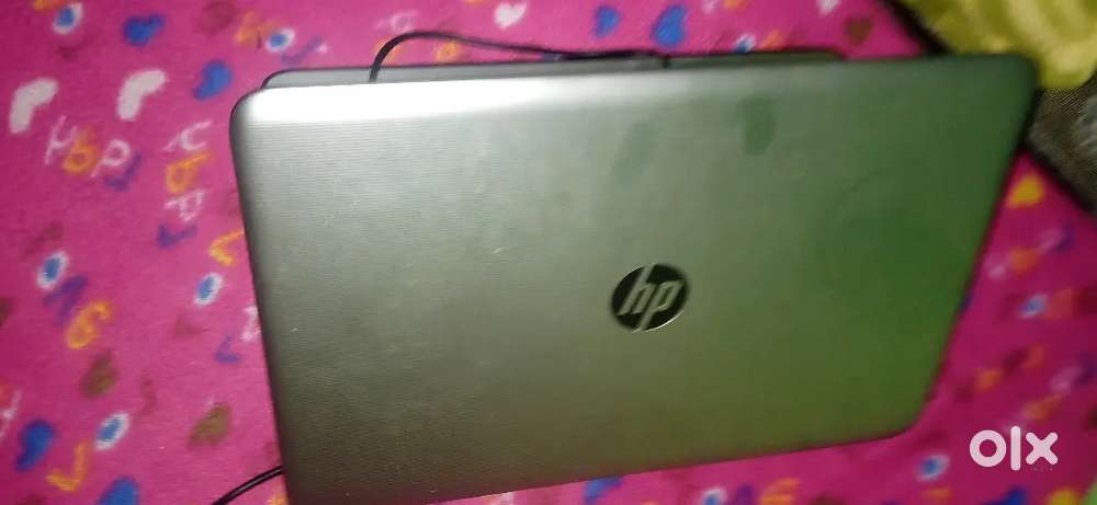 Hp laptop good condition very low price 240gb ram mouse and charger