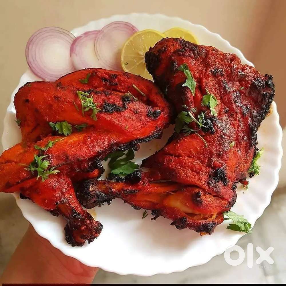 I am all rounder cook Indian Chinese tandoori