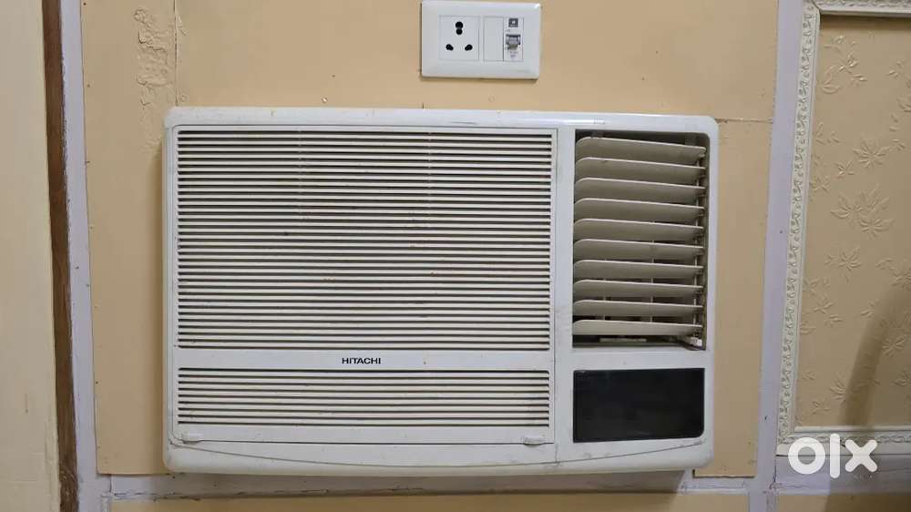 Hitachi 1.5 Ton Window AC