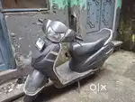 One hand use hai ek