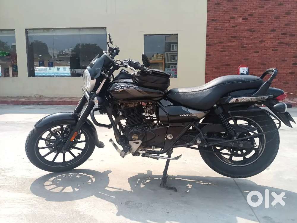 Avenger 160 street