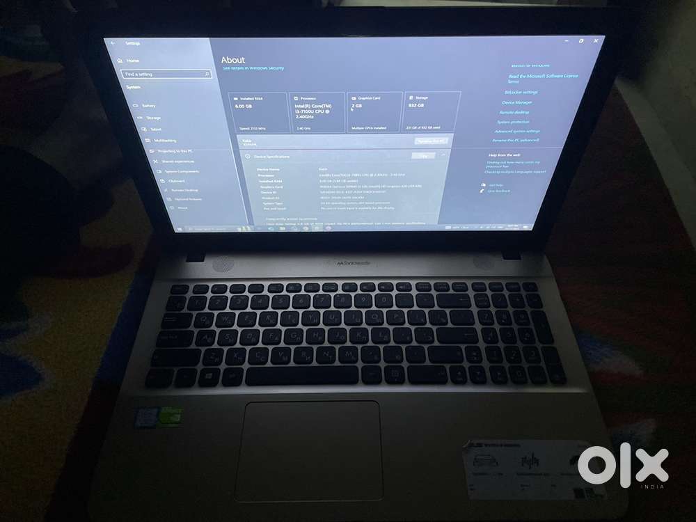 Asus Laptop i3-7100U _ 2.40GHz