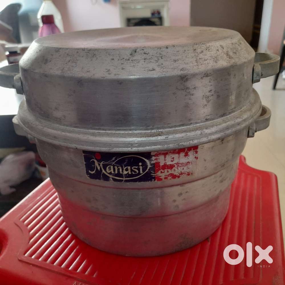 idli pot, gas chulha with tanki, 4 steel tanki, steel dibba, basket