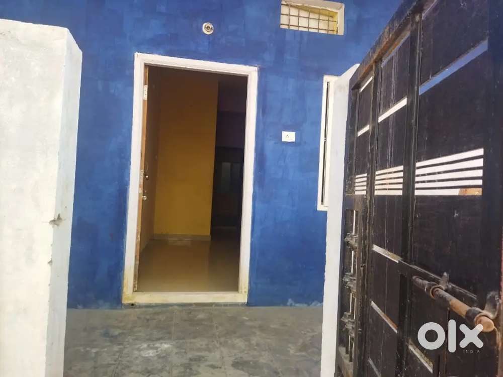 1BHK HOUSE FOR RENT