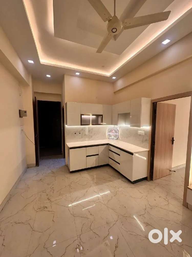 Studio apartment (650 sq.ft) with very reasonable price.