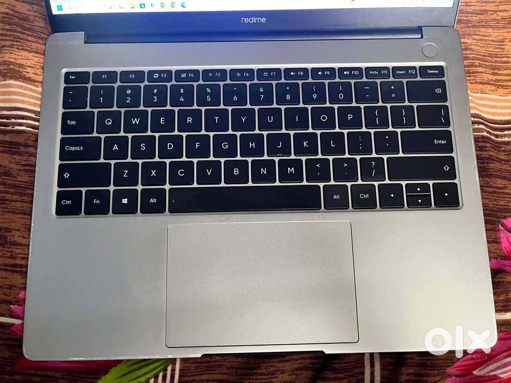 Realme slimbook