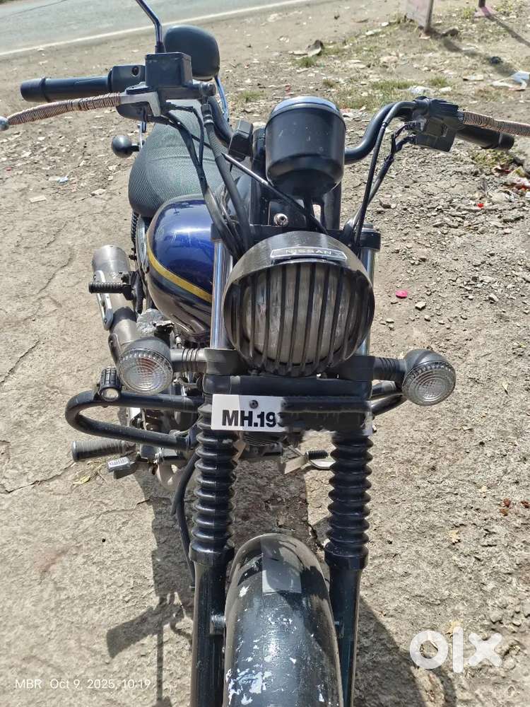 Bajaj Avenger 4 best bike