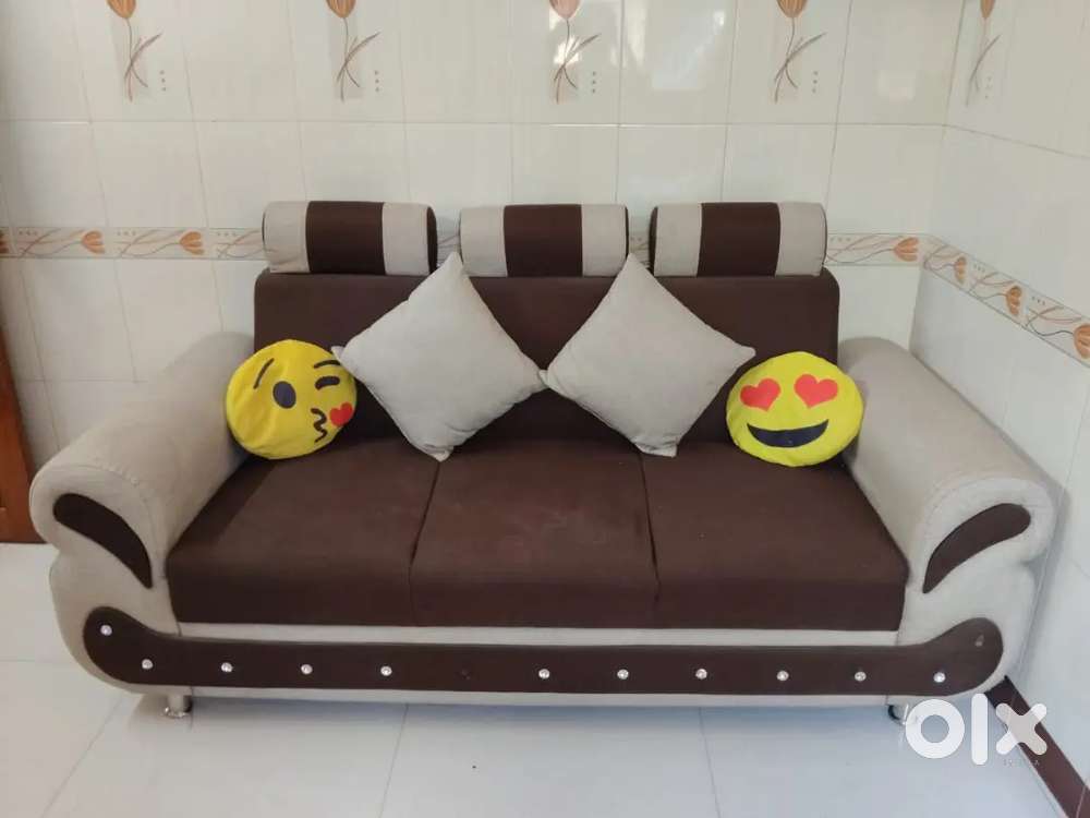 3 seater sofa