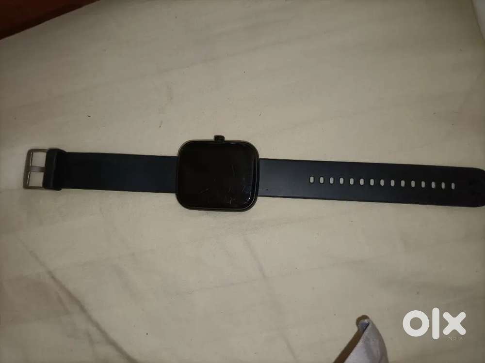 Boat smart watch