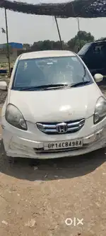 Honda Amaze 2013 Diesel 800000 Km Driven