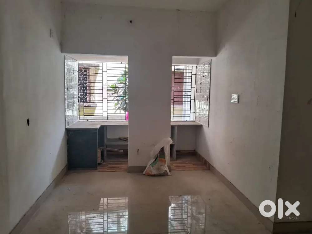 In prime location barasat 2 BHK ready to move flat at low price