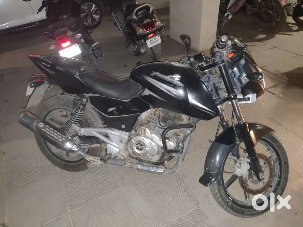 Bajal Pulsar 180 Black - SINGLE OWNER