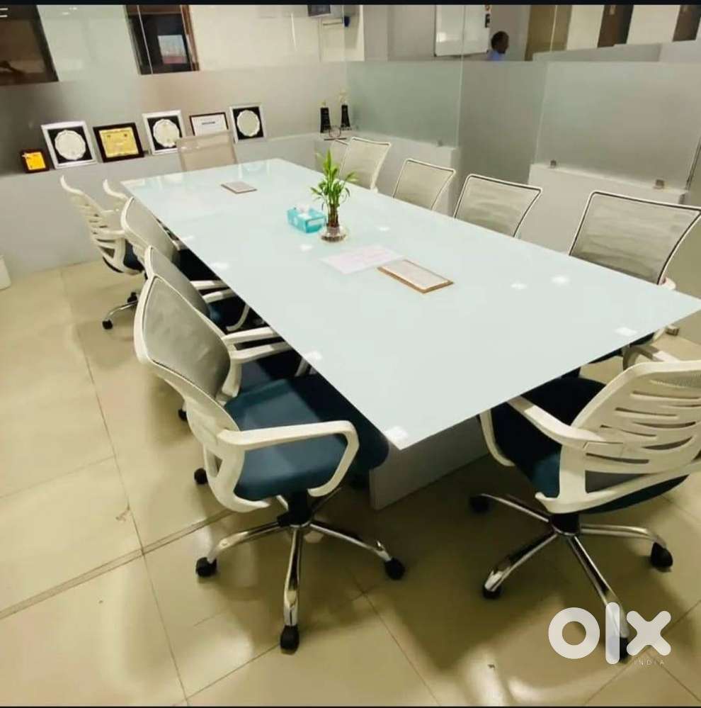 commercial office available for rent