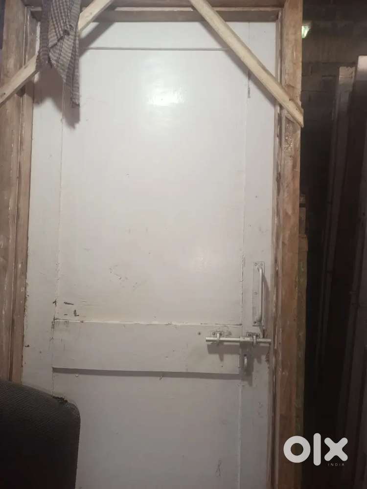 Dor window sal khat available seil