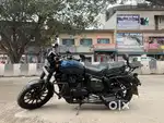 Yezdi Roadster
