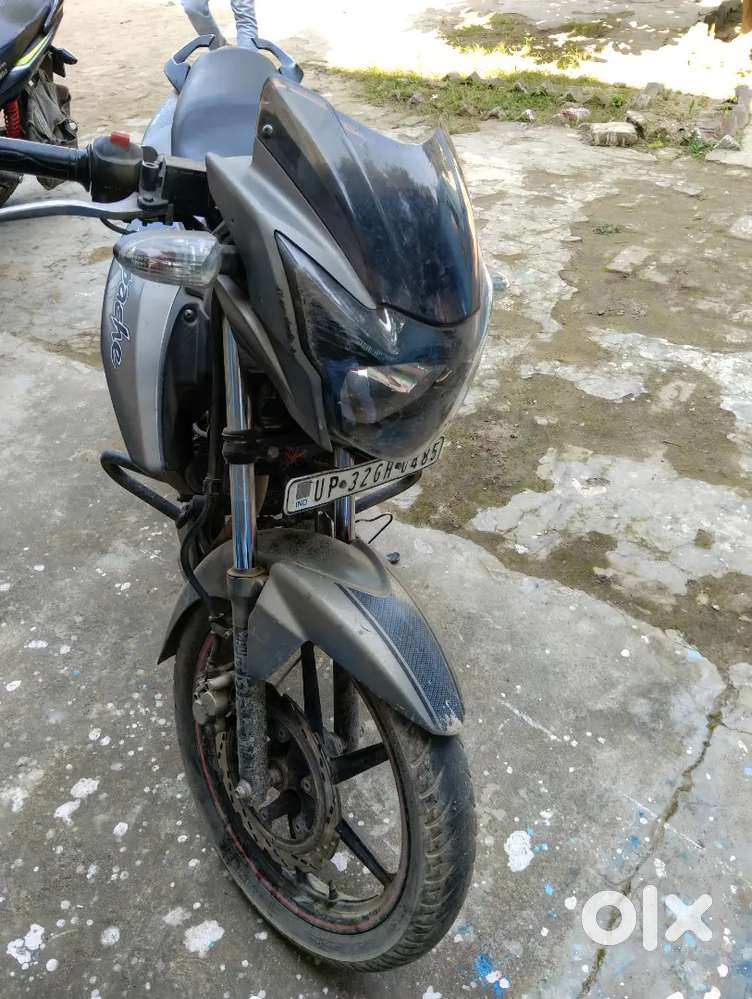 TVS Apache 2015