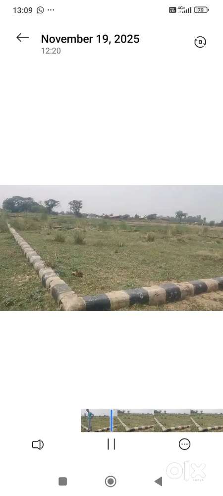 Ramswaroop university ke pass corner ka plot Hai, Samne Park bhi hai