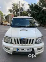 Mahindra Scorpio VLX 4WD Automatic MHawk, 2013, Diesel