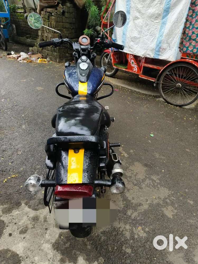 Bajaj Avenger 150