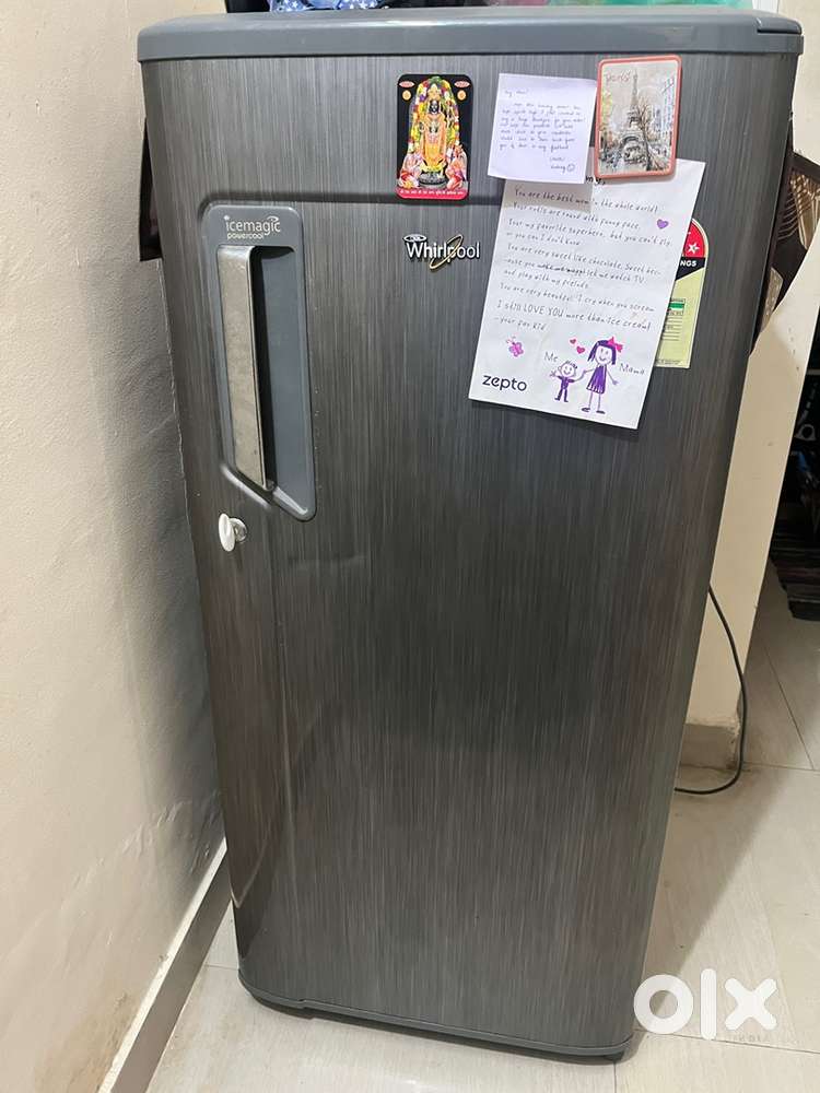 First hand Whirlpool Single door fridge
