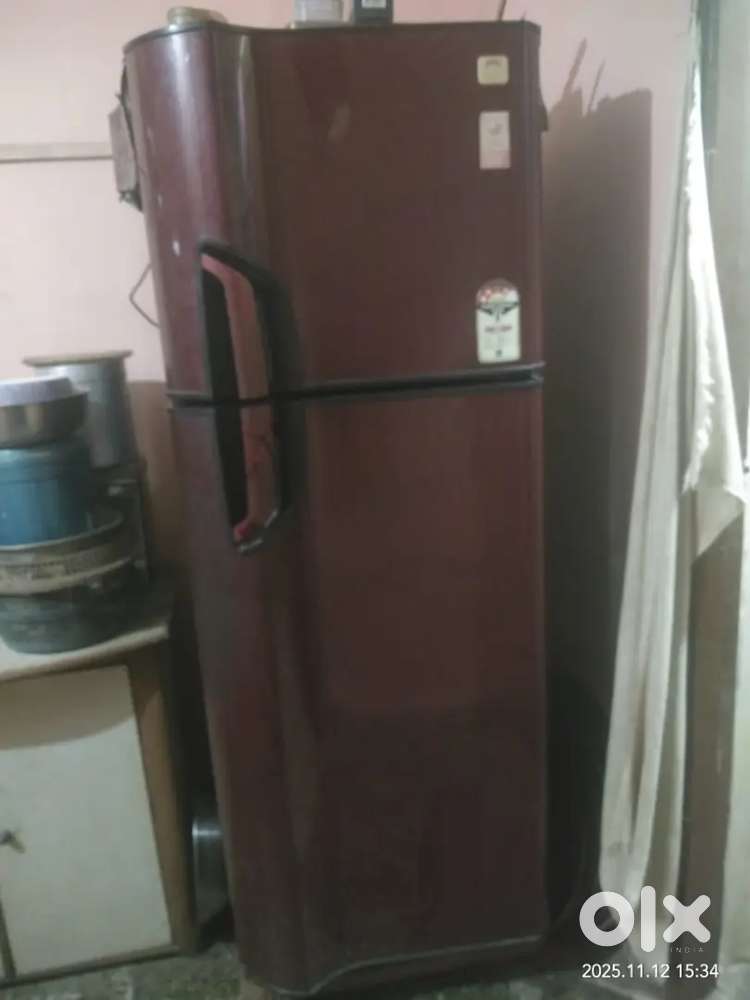 Godrej double door fridge