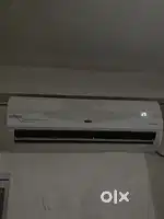 Carrier airconditioner 1.5 tan