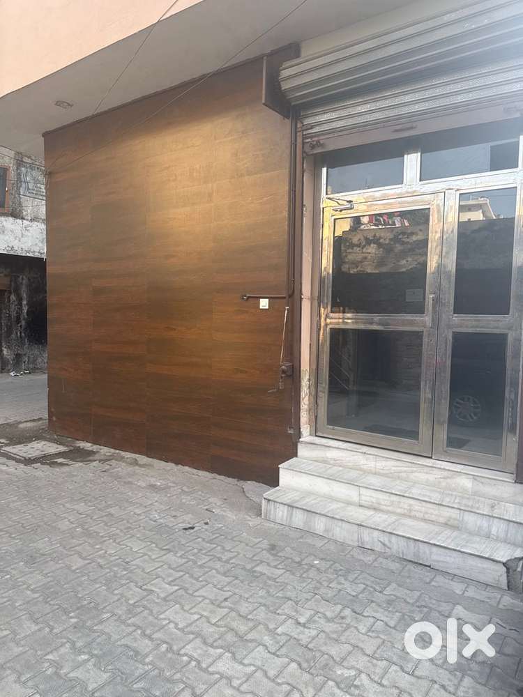 CLEANER POSITION FOR HOTEL