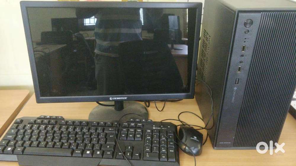 Core i3 8GB Ram 256 GB HDD only 6500