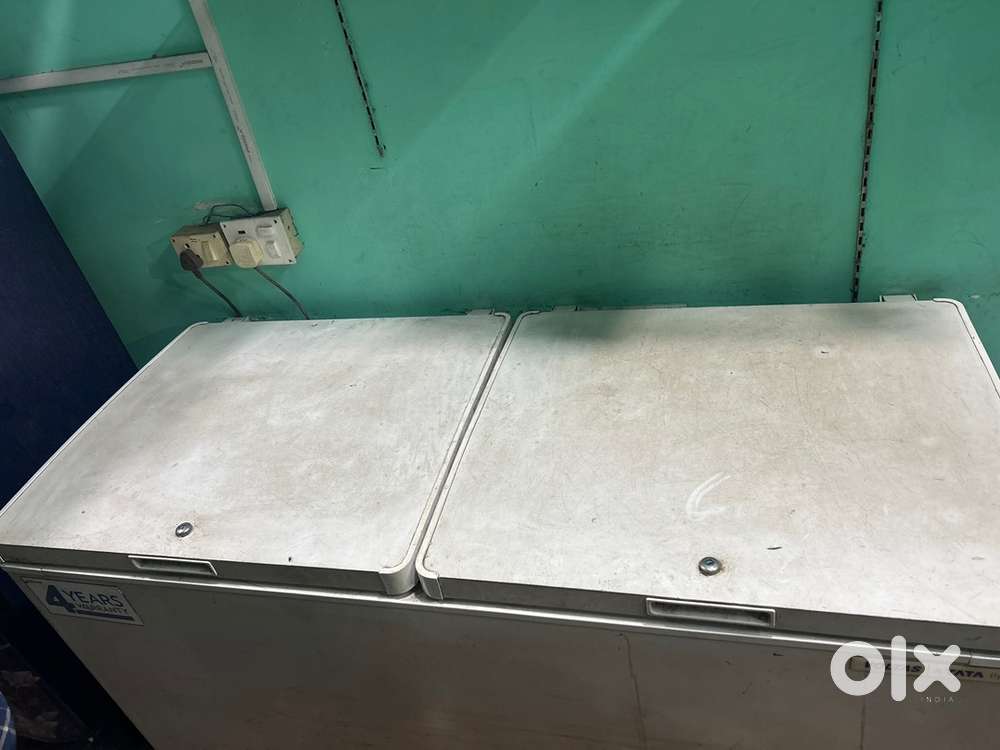 Deep frizer , Voltas.  , 5years old