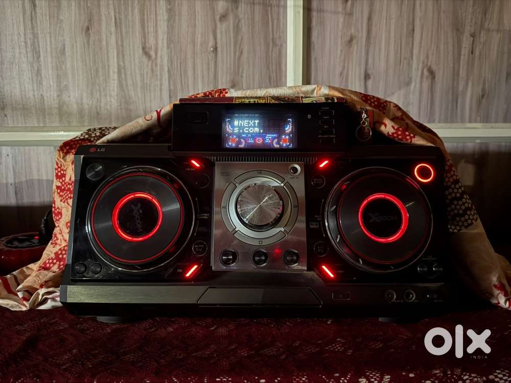 Lg XBoom 25000wt pmpo 2500 wt Rms