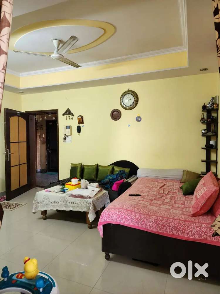 2bhk Corner@Nirman nagar