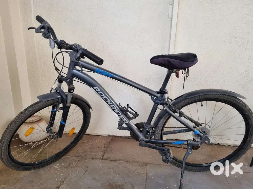Decathlon mtb st100 bicycle.