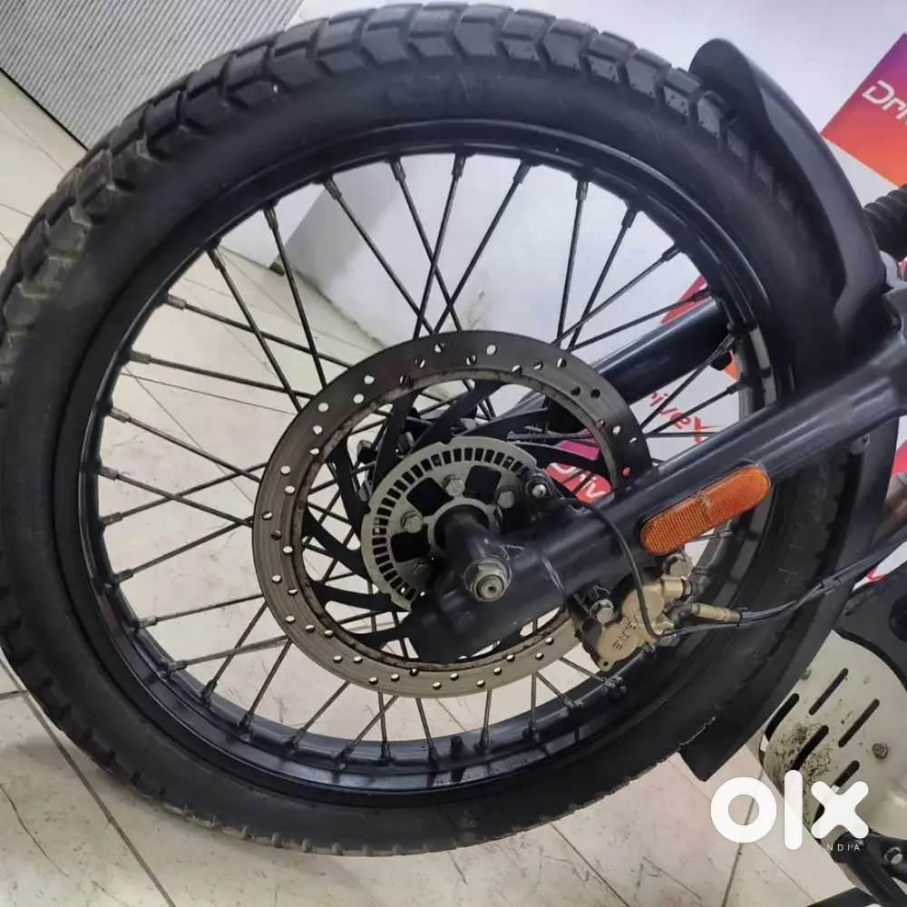 Himalayan 411 bs6 stock rims ( front + back)