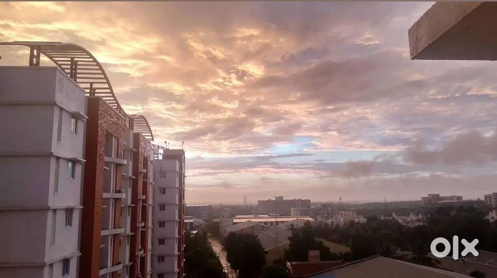 Kuthambakkam 3 BHK flat 2084 Sqft. UDS:1055 rs.85 Lac. Negotiable