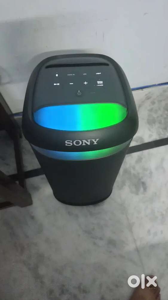 Sony SRS-XV500 under warranty