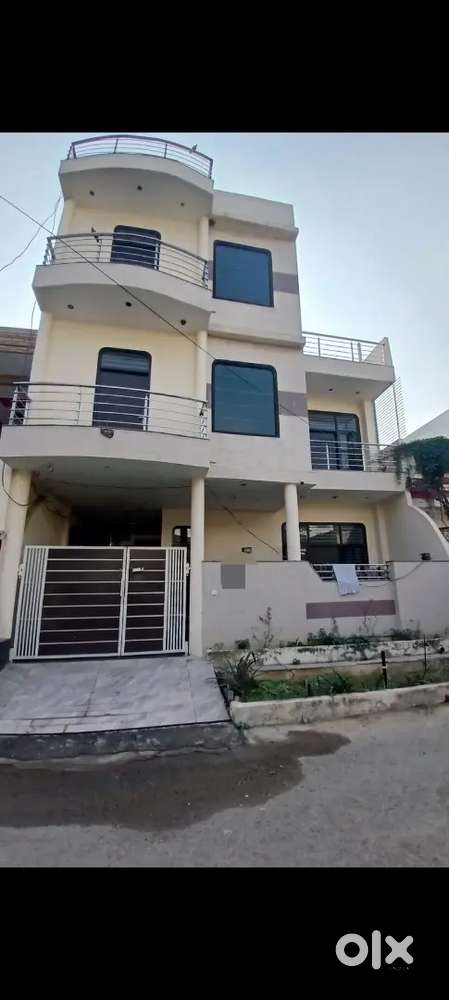 (RADHAGARDEN GANGA NAGAR) 200 GAZ LUXURY KOTHI ONLY IN 2.10 CRORE