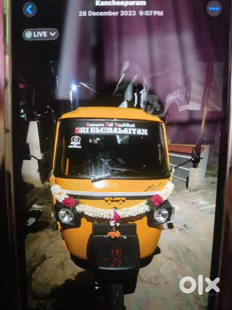 3 wheeler auto i want driver